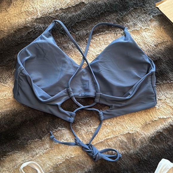 SHEIN/ROMWE 3 Bikini Top Bundle - Picture 5 of 10